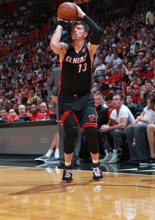 强调集体协 强调集体协