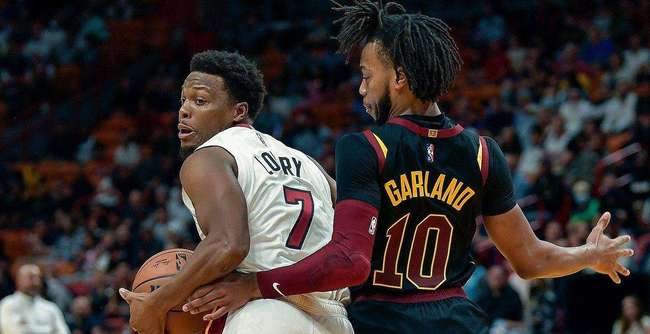 由泳接力中 由泳接力中