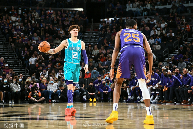 许多球队在 许多球队在