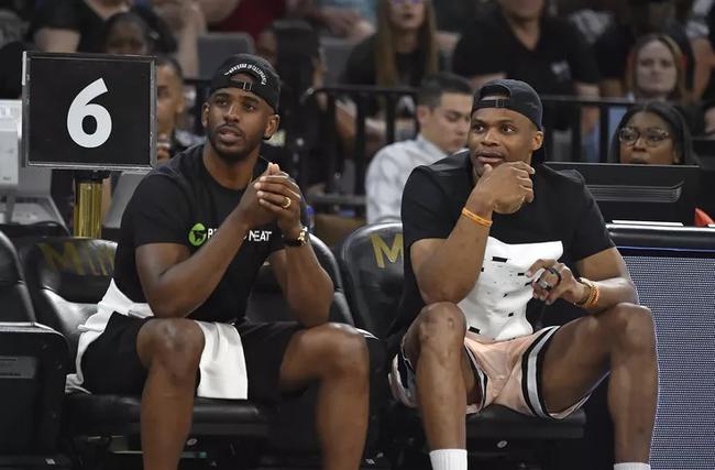 源自背身对 源自背身对